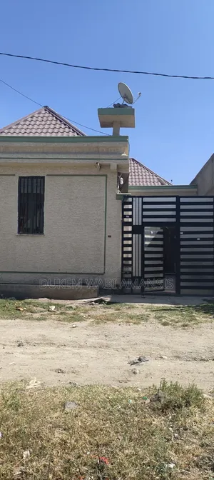 Furnished 7bdrm Villa in Dukem Gabreil Sefar, East Shewa for sale
