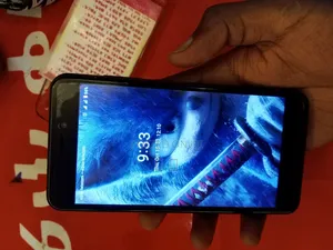 Mobile Phone 16 GB Black