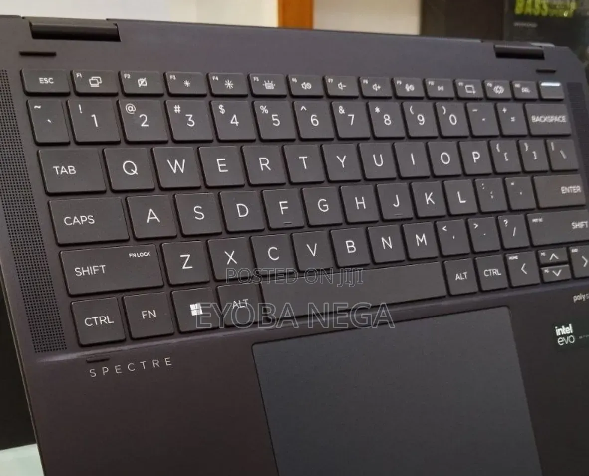 New Laptop HP Spectre 16GB Intel Core Ultra 7 SSD 1T
