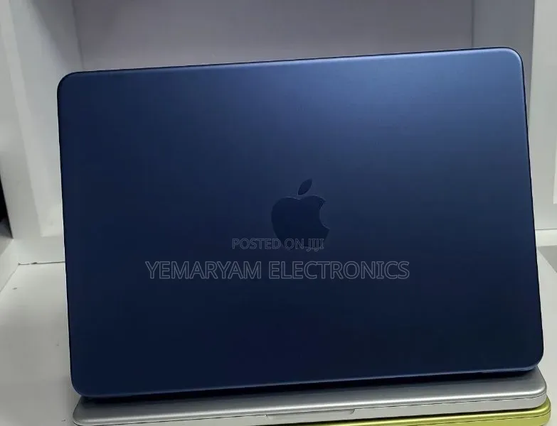 New Laptop Apple MacBook Neo 2026 8GB Apple M1 SSD 512GB