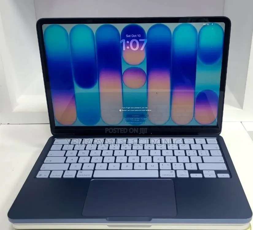 New Laptop Apple MacBook Neo 2026 8GB Apple M1 SSD 512GB