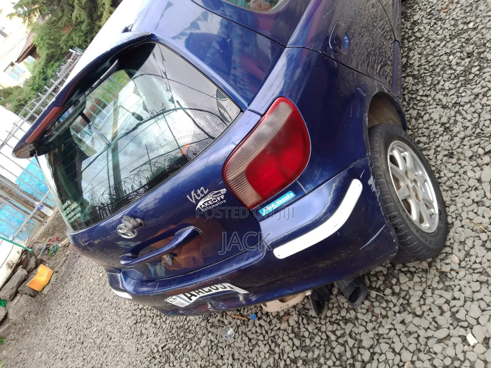 Toyota Vitz 2001 Blue