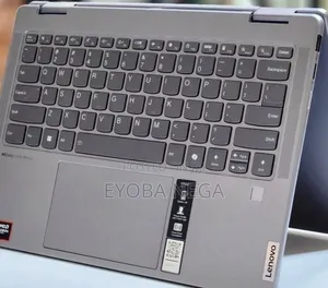 New Laptop Lenovo Yoga 700 16GB AMD Ryzen 7 SSD 512GB