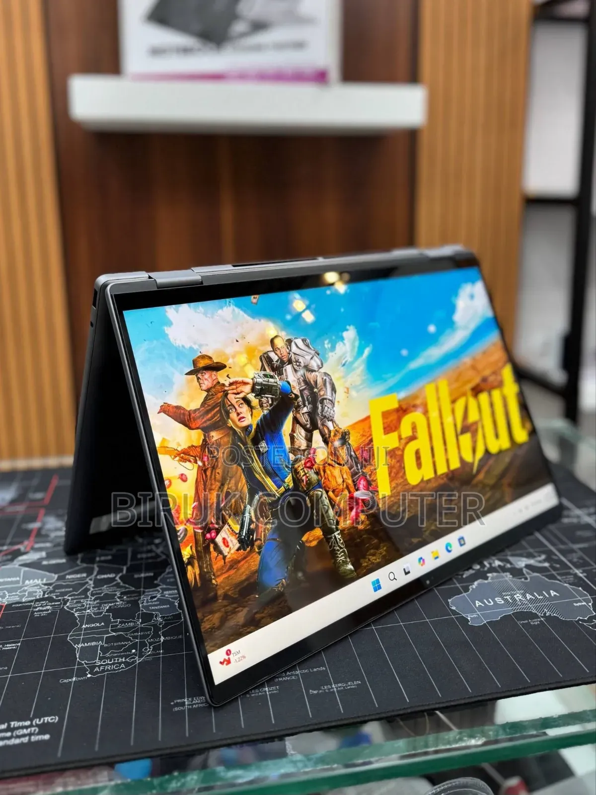 New Laptop HP Envy x360 16GB AMD Ryzen 7 SSD 512GB