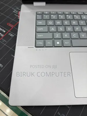 New Laptop HP Envy x360 16GB AMD Ryzen 7 SSD 512GB