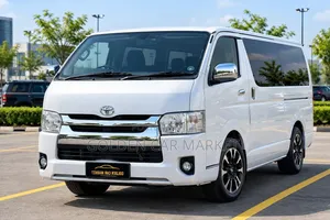 Toyota HiAce 2007 White