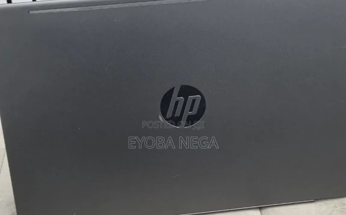 New Laptop HP Pavilion 14 8GB Intel Core i7 SSD 1T
