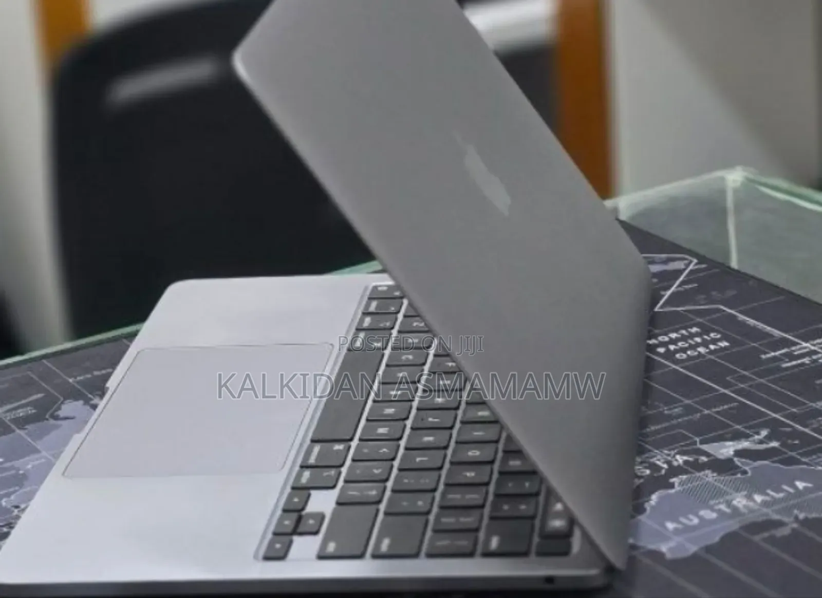 New Laptop Apple MacBook Pro 2020 M1 16GB Apple M1 SSD 256GB
