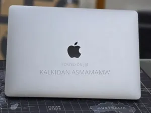 New Laptop Apple MacBook Pro 2020 M1 16GB Apple M1 SSD 256GB