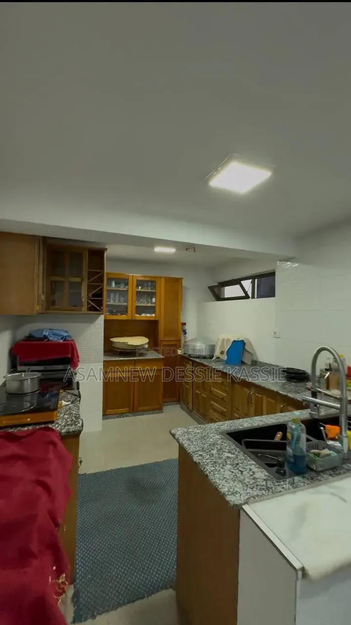 Furnished 6bdrm House in Yeka for rent