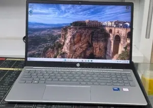 New Laptop HP Stream Notebook 16GB Intel Core 5 SSD 512GB