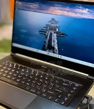 New Laptop MSI Stealth GS77 16GB Intel Core i7 SSD 512GB