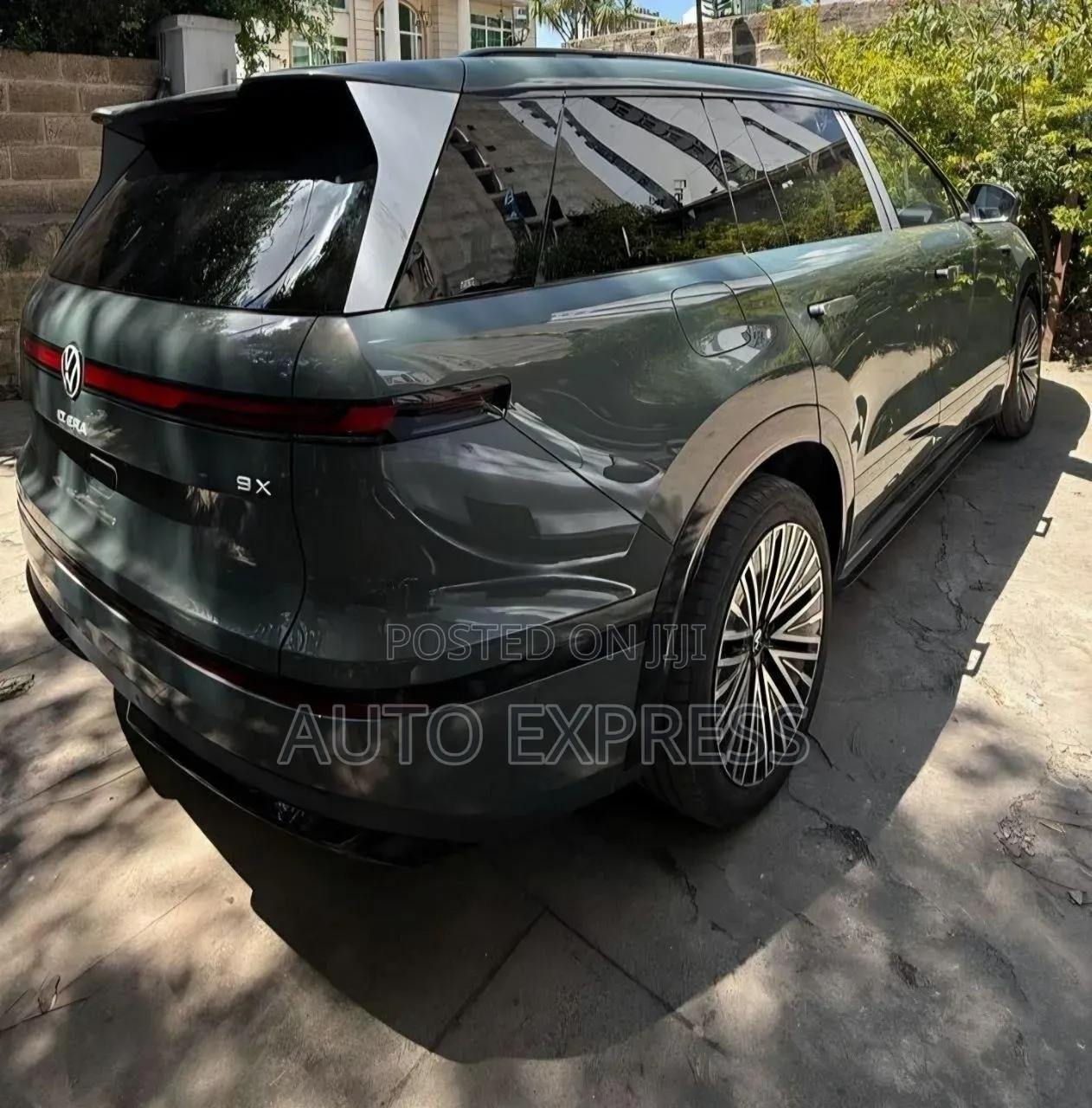 New Volkswagen ID. Buzz 2026 Green
