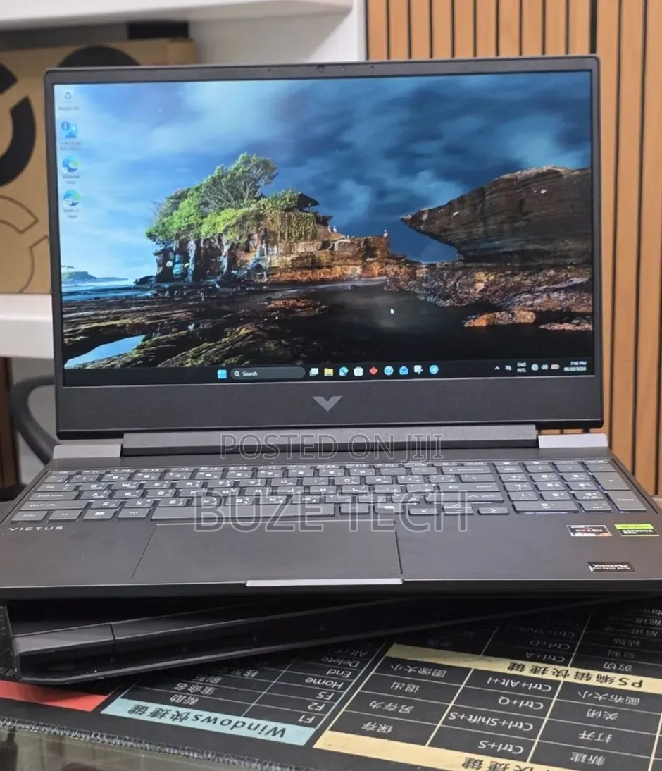 New Laptop HP Victus 15 16GB AMD Ryzen 7 SSD 512GB