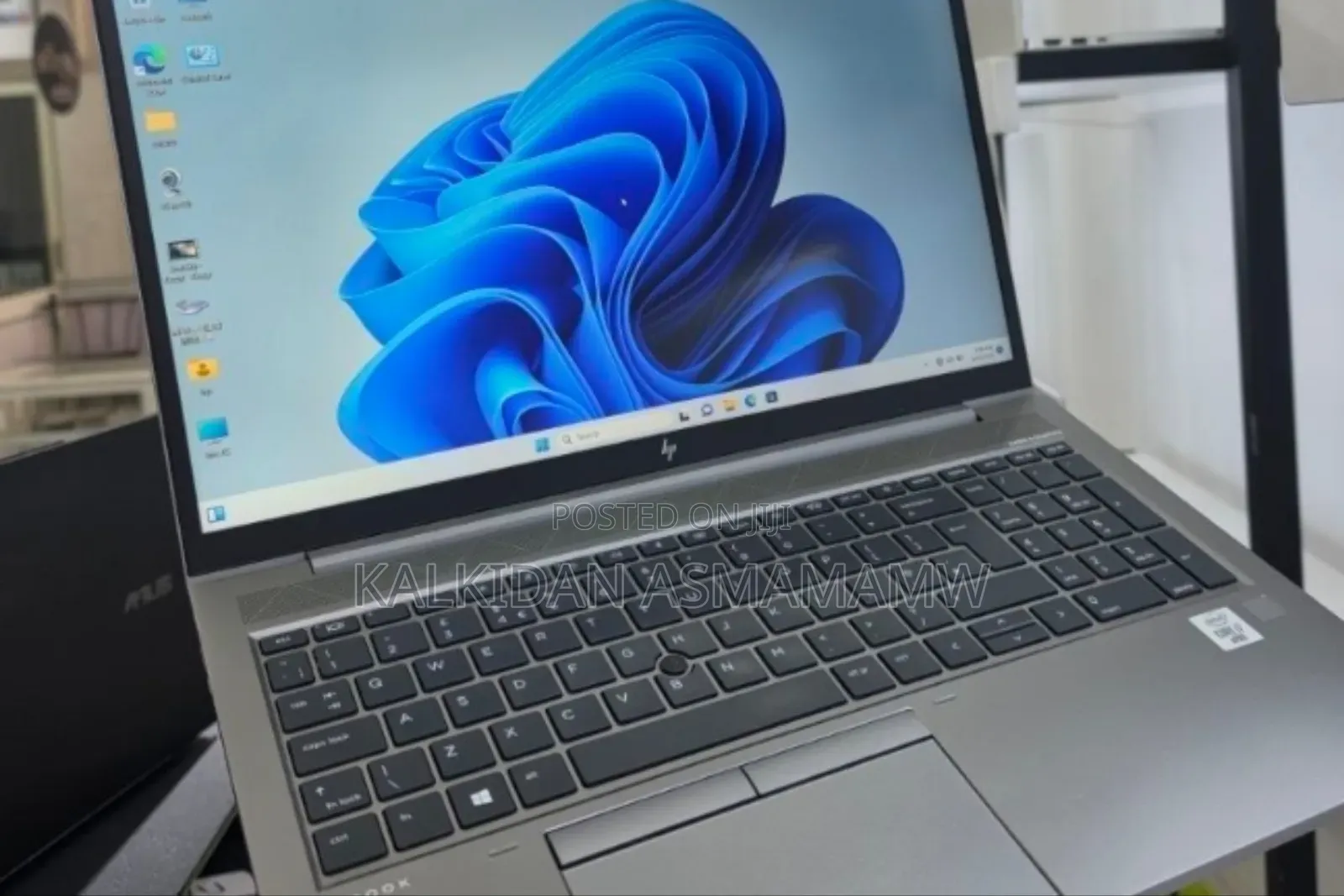 New Laptop HP ZBook 14 16GB Intel Core i7 SSD 512GB