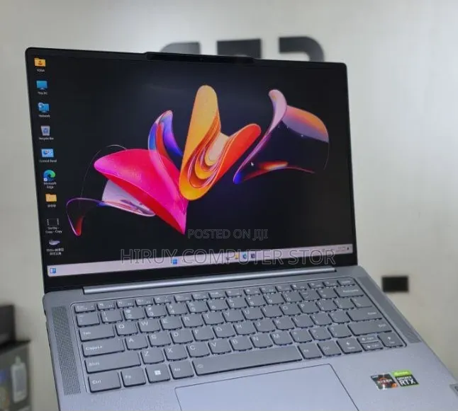 New Laptop Lenovo ThinkPad Yoga 16GB AMD Ryzen 7 SSD 512GB
