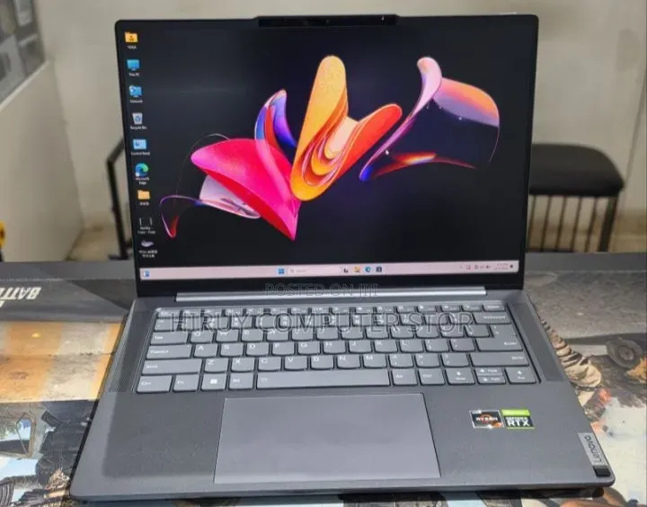 New Laptop Lenovo ThinkPad Yoga 16GB AMD Ryzen 7 SSD 512GB