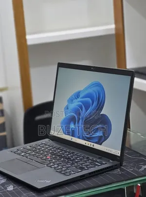 New Laptop Lenovo ThinkPad T14 16GB Intel Core i7 SSD 512GB