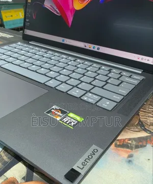 New Laptop Lenovo Yoga 2 16GB AMD Ryzen 7 SSD 512GB