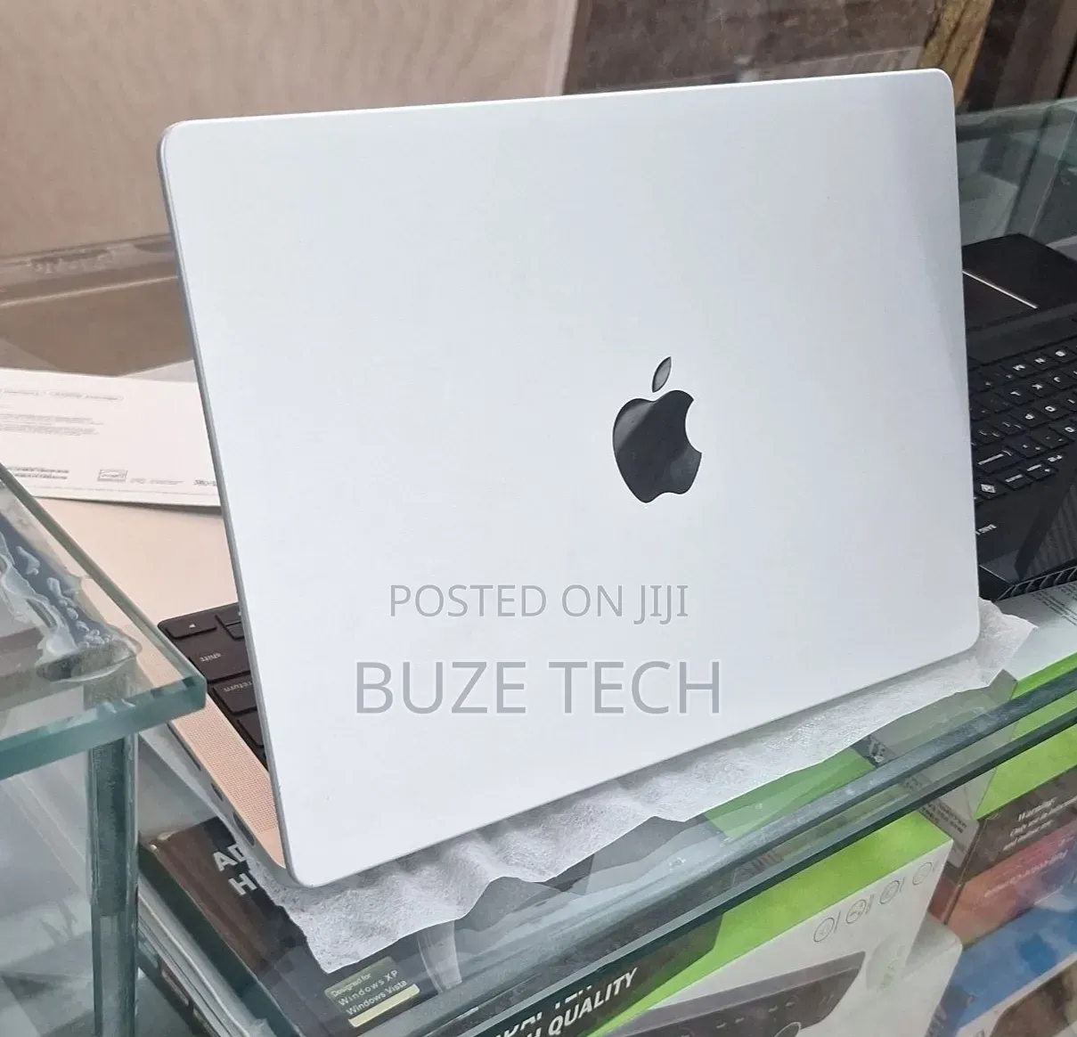 New Laptop Apple MacBook Pro 2024 M4 24GB Apple M4 Pro SSD 512GB