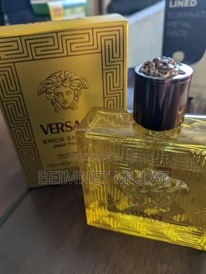Versace Perfume