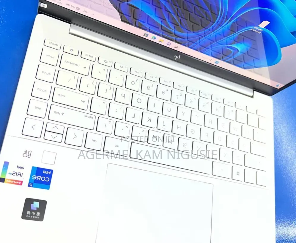 New Laptop HP Pavilion 15 8GB Intel Core i7 SSD 256GB