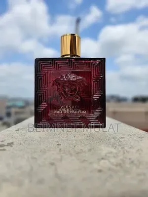 Versace Perfume