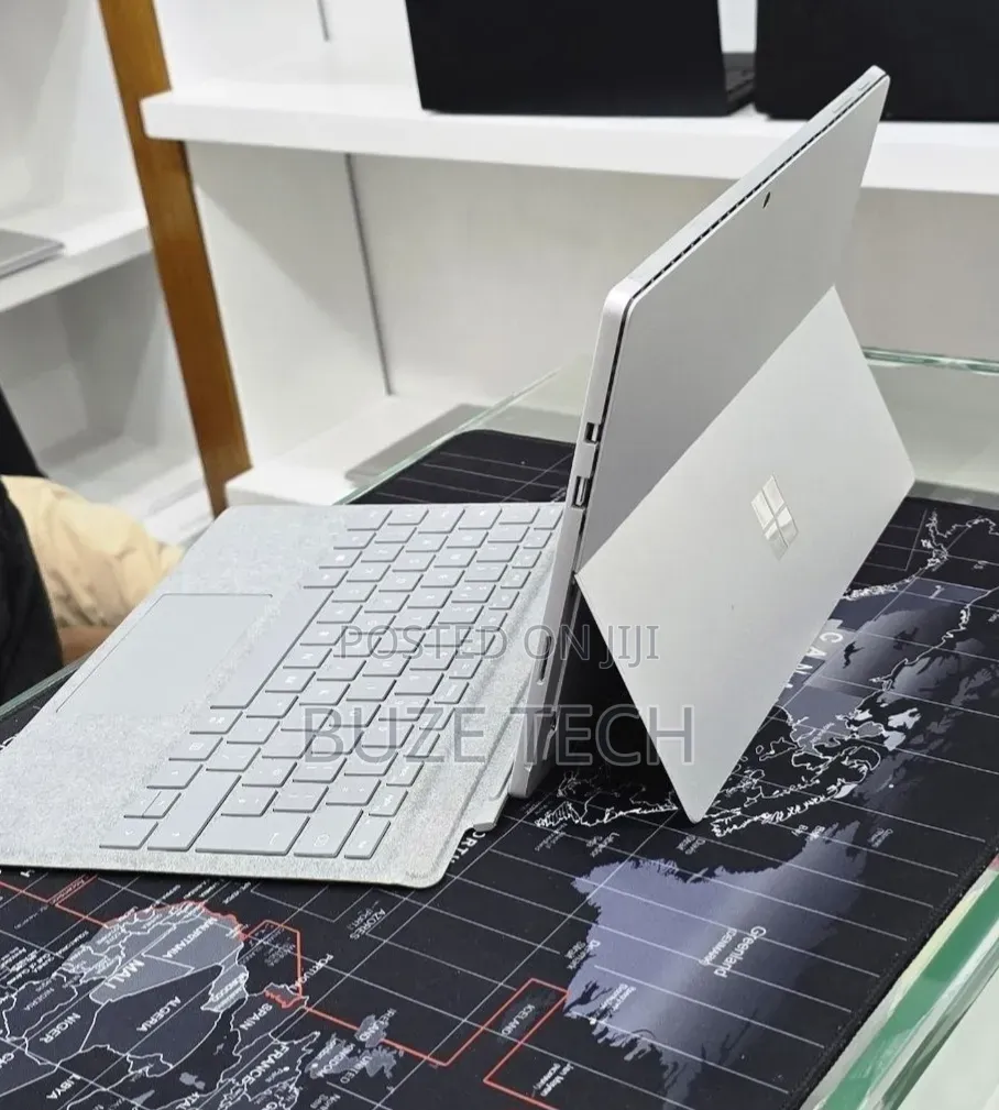 New Laptop Microsoft Surface Pro 6 8GB Intel Core i5 SSD 256GB