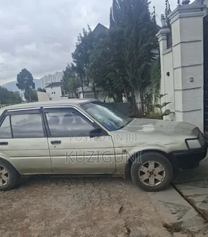 Toyota Corolla 1985