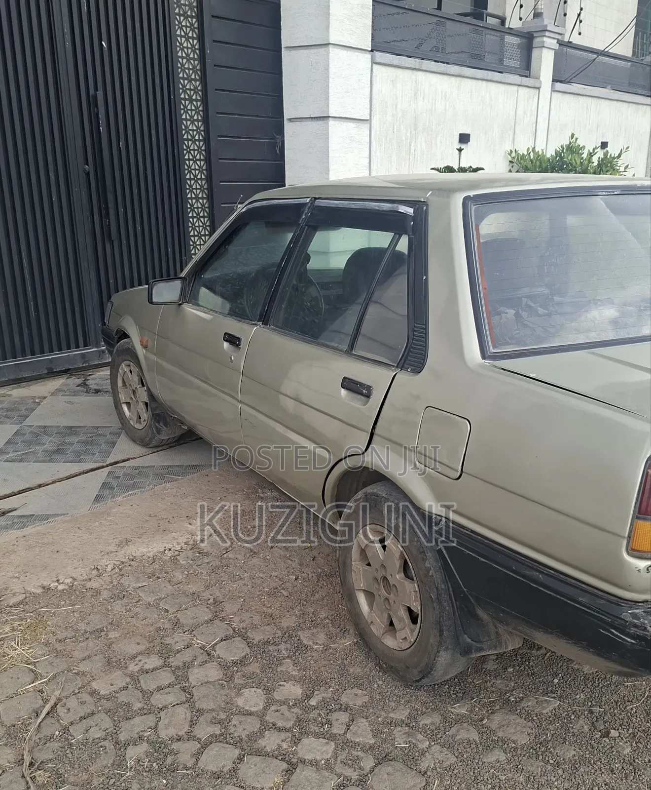 Toyota Corolla 1985