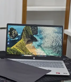 New Laptop HP Stream Notebook 8GB AMD Ryzen 5 SSD 512GB