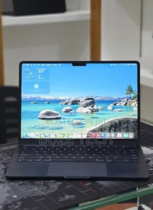 New Laptop Apple MacBook Air 2022 M2 8GB Apple M2 SSD 256GB