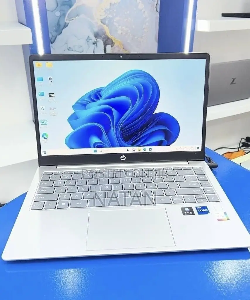 New Laptop HP Stream Notebook 16GB Intel Core i5 SSD 1T