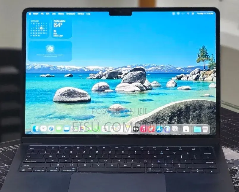 New Laptop Apple MacBook Air 2022 M2 8GB Apple M2 SSD 256GB