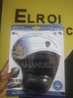Black Ergonomic Mouse Pad With an Integrated Gel Wrist Support