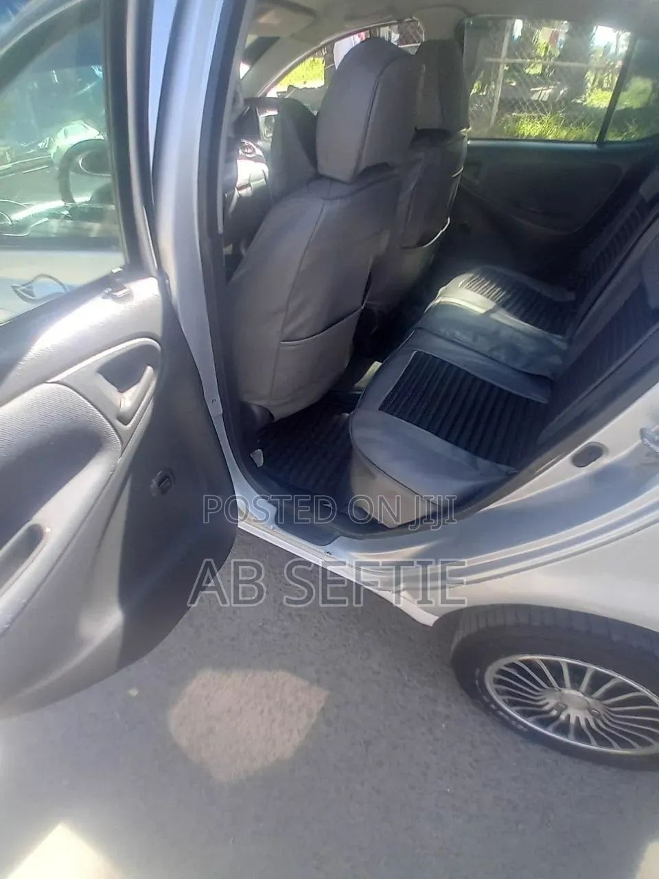 Toyota Vitz 1.0 FWD 3dr 2002 Silver