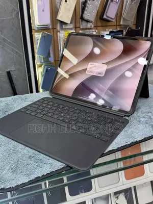 Apple iPad Pro 13 (2025) 256 GB Black