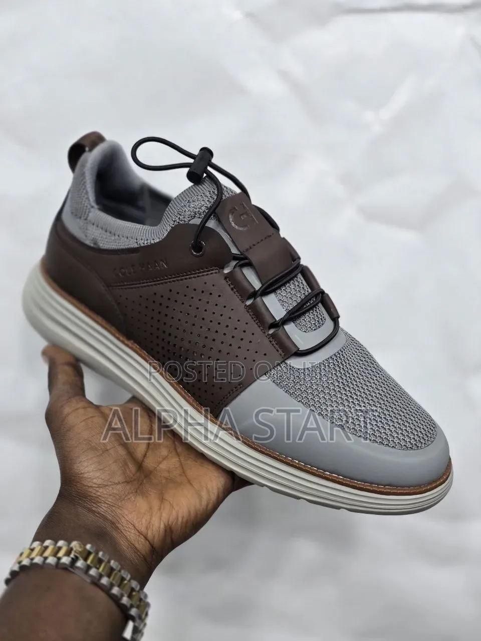 Colehaan High Master Quality Green& Brwin Color for Man's