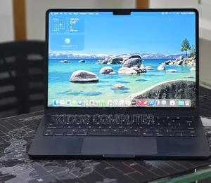 New Laptop Apple MacBook Air 2022 M2 8GB Apple M2 SSD 256GB