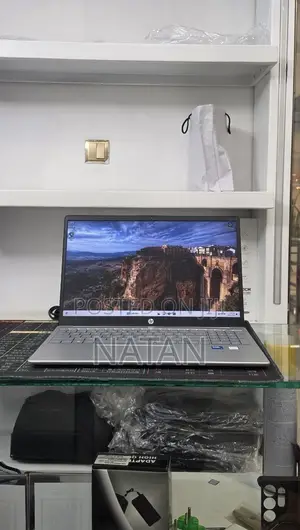 New Laptop HP Stream Notebook 16GB Intel Core i5 SSD 512GB