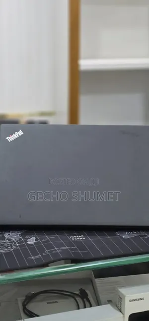New Laptop Lenovo ThinkPad T14s G4 16GB Intel Core i7 SSD 512GB