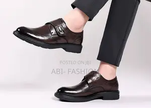 Men's Leather Carved Block Shoes – New Arrival