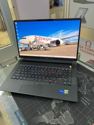 New Laptop Alienware 16GB Intel Core i7 SSD 512GB