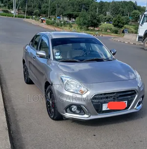 Suzuki Dzire 2022 Silver