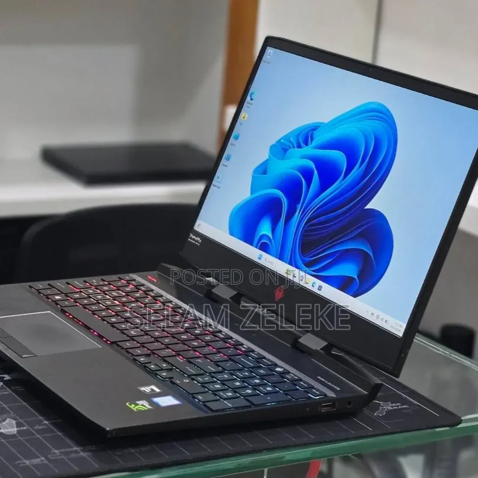 New Laptop HP 16GB Intel Core i7 HDD+SSD 1.5T