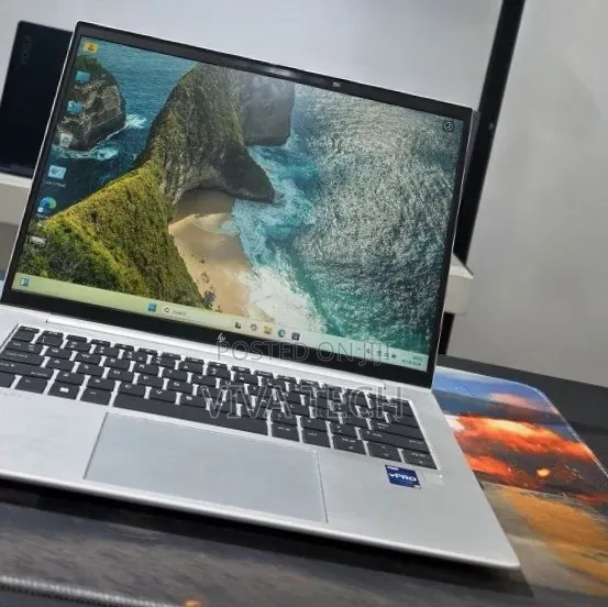 New Laptop HP EliteBook 840 G9 16GB Intel Core i7 SSD 512GB