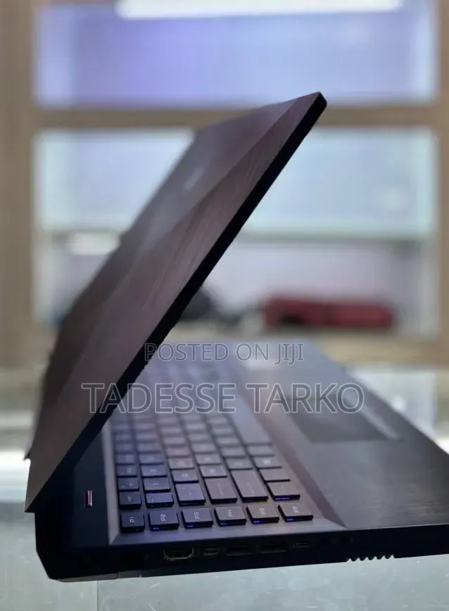 New Laptop HP Omen 17 16GB Intel Core i7 SSD 512GB