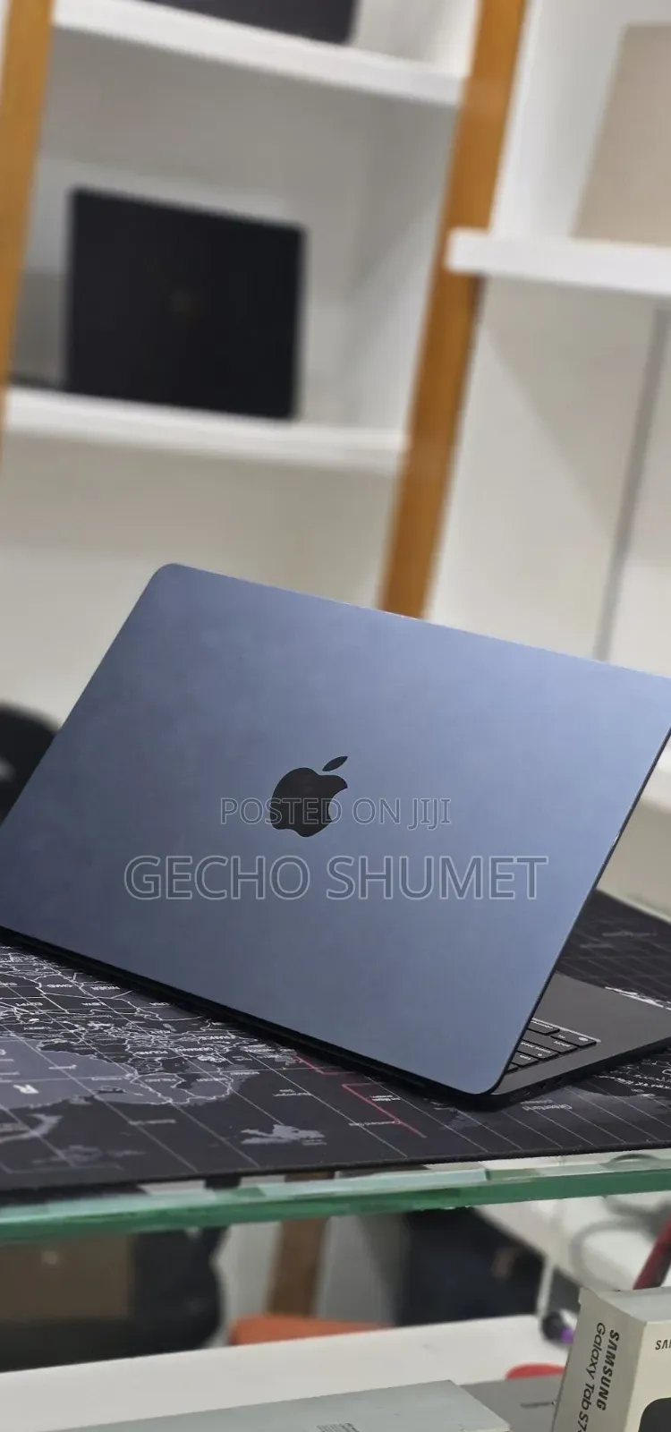 New Laptop Apple MacBook Air 2022 M2 8GB Apple M2 SSD 256GB