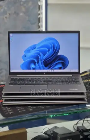 New Laptop HP ZBook 15 16GB Intel Core i5 SSD 512GB