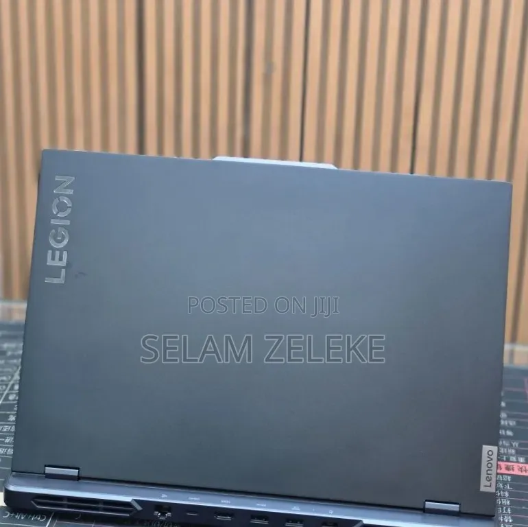New Laptop Lenovo 16GB Intel Core i9 SSD 1T